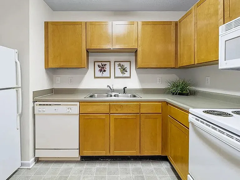 Kitchen at Morgan Ridge Apartments