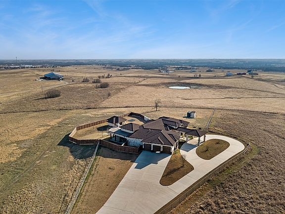 5th image of 353 County Road 2510