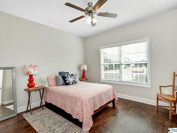 5th image of 92 Moore Farm Cir NW Unit 92