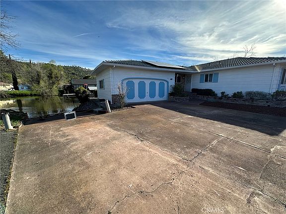 2nd image of 567 Pebble Way