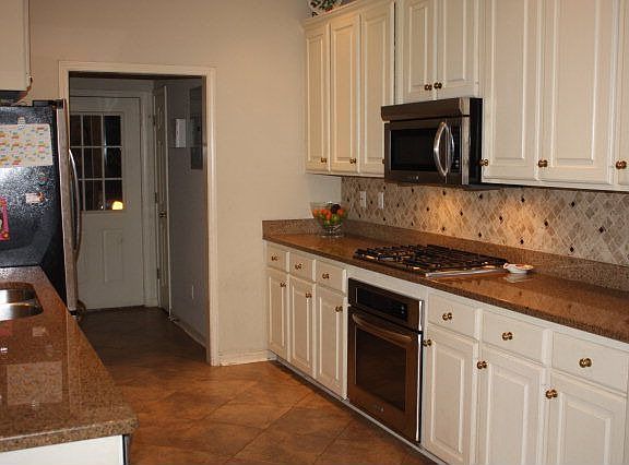 2nd image of 110 Amber Leaf Dr