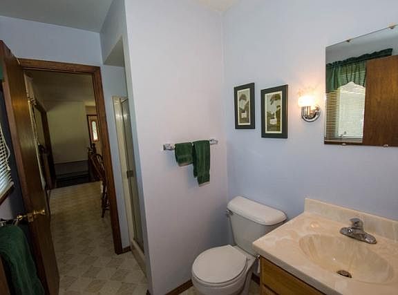 5th image of 58454 Westwood Dr