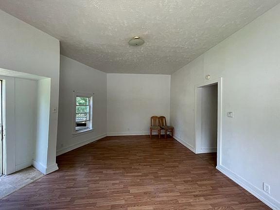 3rd image of 2226 S Gertrude St