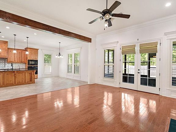 3rd image of 14167 Oak Meadows Blvd