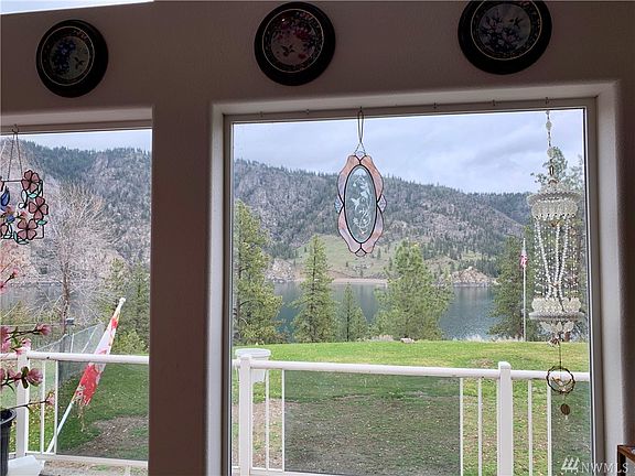 4th image of 41836 Paradise Ln N