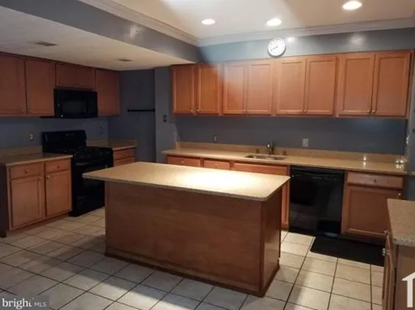 7040 Belclare Rd, Baltimore, MD 21222