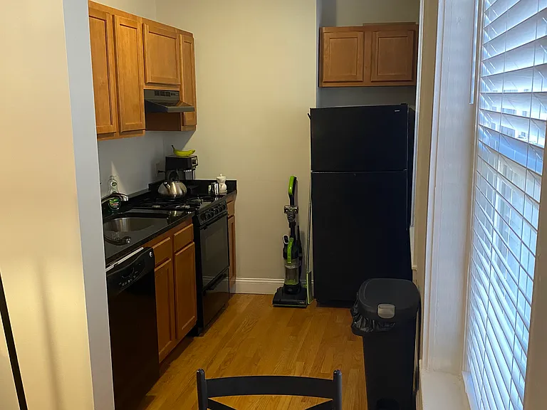 145 Endicott St #5 — Photo 10