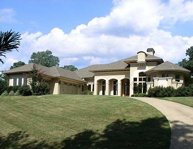 1st image of 3101 Waterfront Dr