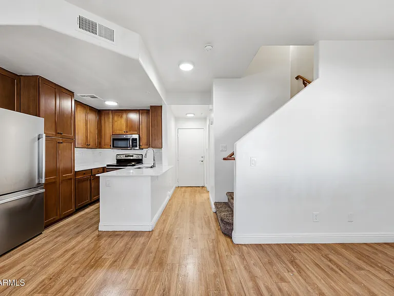 4608 W Maryland Ave #1180 — Photo 2
