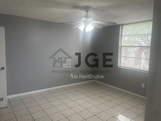 1752 NW 55th Ave #203 — Photo 10