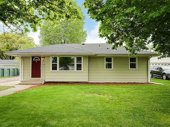 2nd image of 6707 Regent Ave N