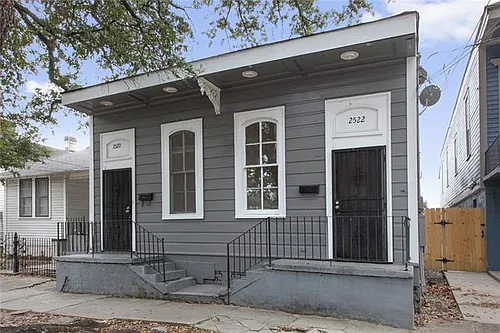2522 Bienville St Photo 1