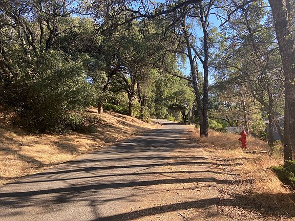 4th image of 4231 Idle Creek Dr