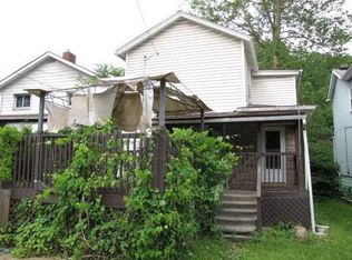 116 Leneake St, Turtle Creek, PA 15145