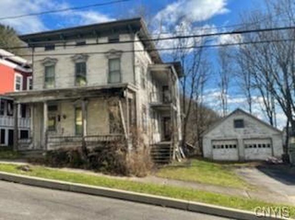 23 Manheim St Little Falls Ny 13365 Mls S1310150 Zillow