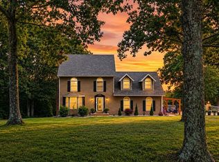 2365 Rock N Horse Farms Dr, Festus, MO 63028