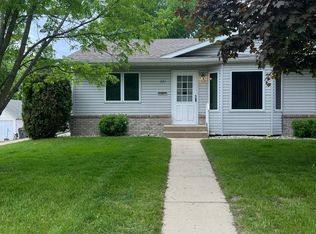 321 11th Ave E #321, Alexandria, MN 56308