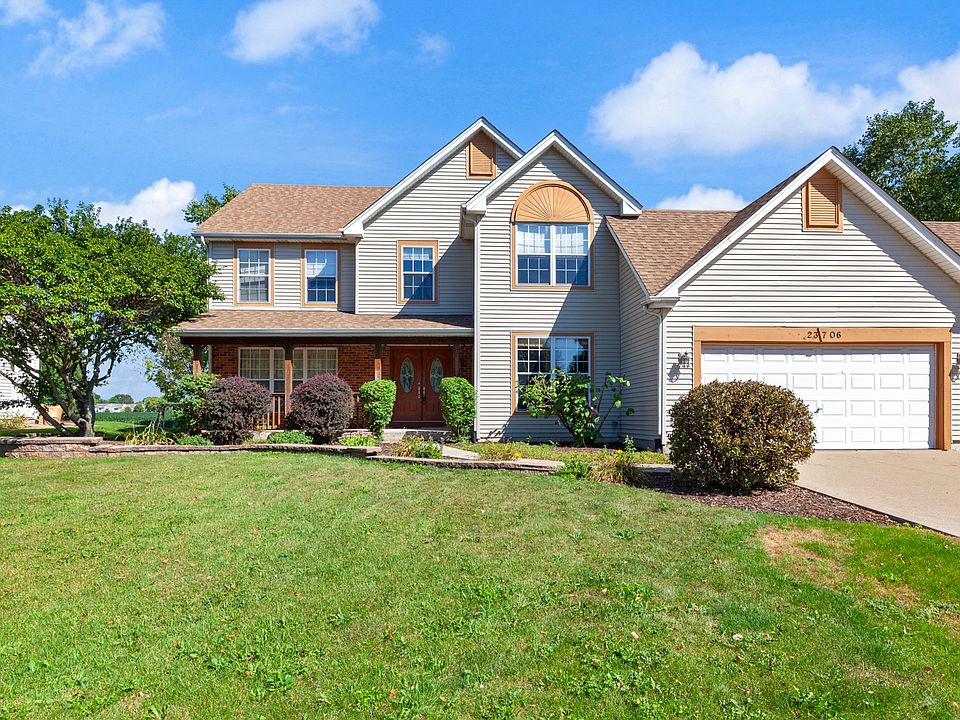 1st image of 23706 Greenfield Dr