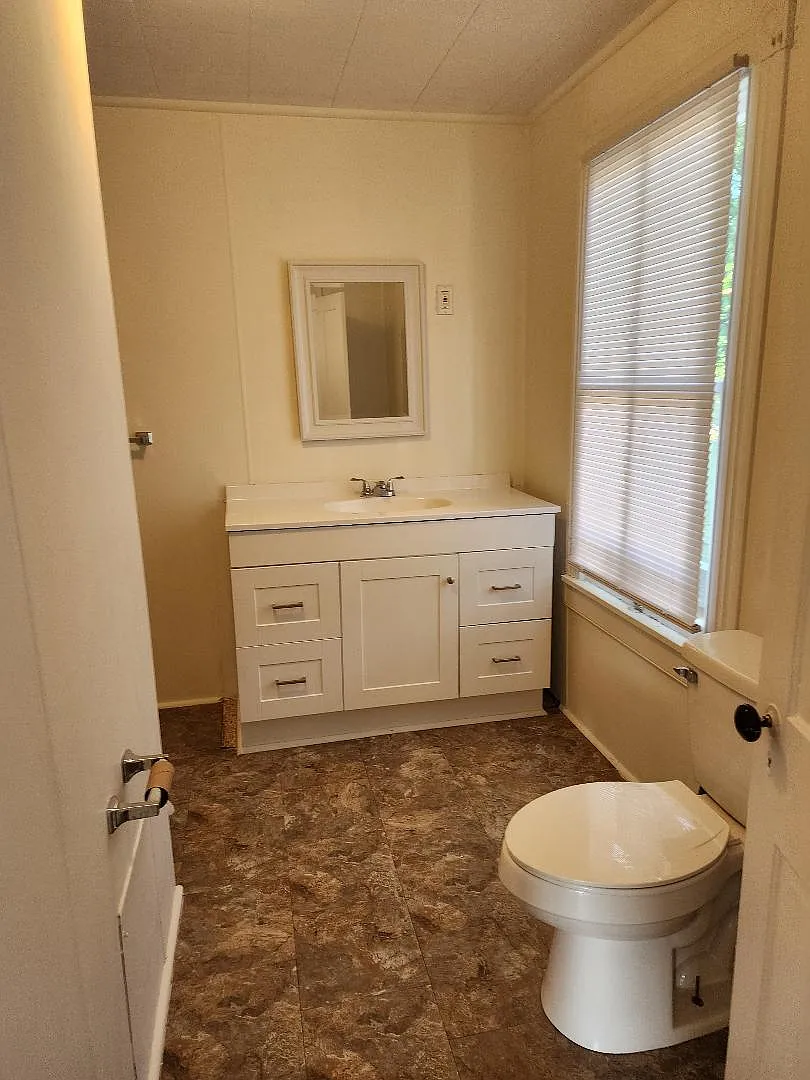 2 bed, 1.5 bath, 1505 sqft, $1,495 — Photo 4