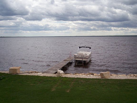 5th image of 1739 Wawaushnosh Dr
