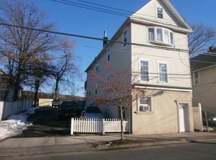 203 Morningstar Rd, Staten Island, NY 10303