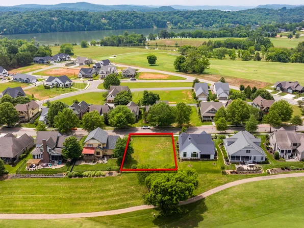 595 Bobcat Run Dr, Loudon, TN 37774