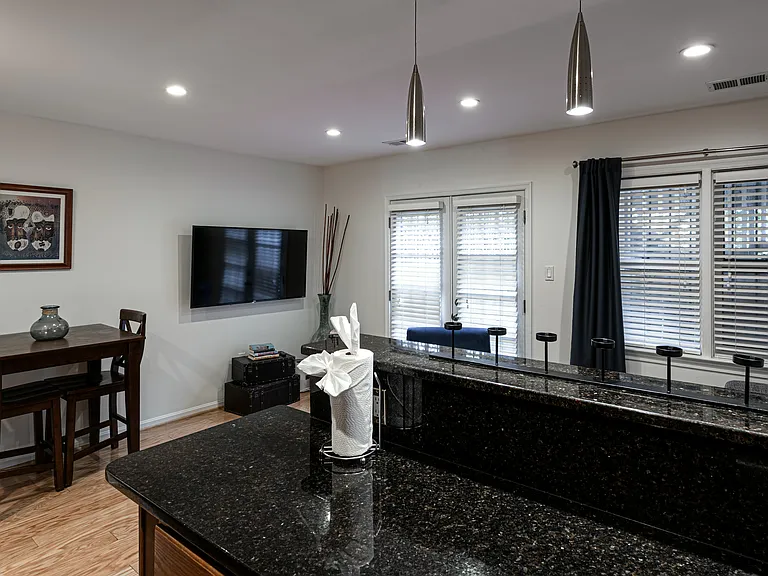 1643 Park Rd NW #2 — Photo 11