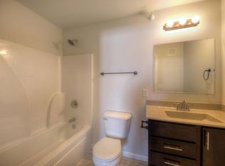 1240 E Minnesota St APT 202, Rapid City, SD 57701