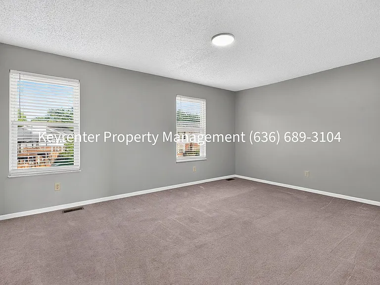 761 Highland Hill Ct — Photo 20