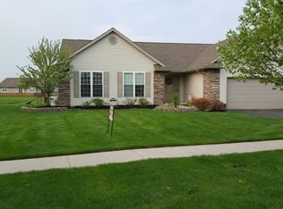1434 Fox Hound Dr, Findlay, OH 45840