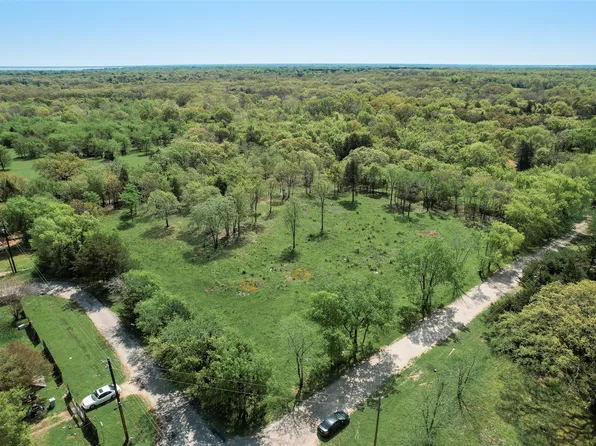 Catfish Ln, Quinlan, TX 75474