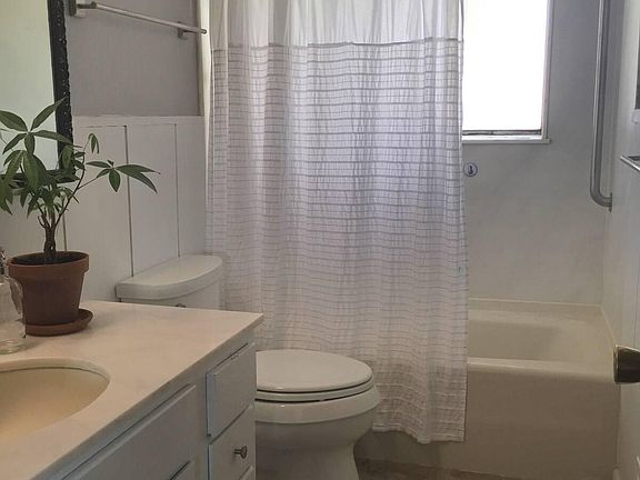 Upstairs bathroom