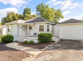 6104 Manchester Rd, Knoxville, TN 37920