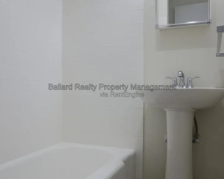 9030 Greenwood Ave N #106 — Photo 14