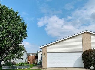 1654 Fir Ave, Crown Point, IN 46307