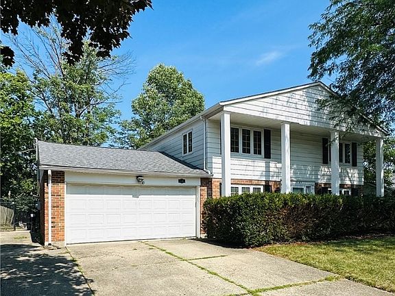 2nd image of 7189 Mandrake Dr