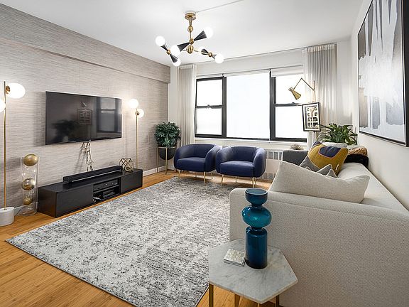 3rd image of 408 W 57th St