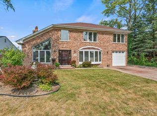 618 Berglund Pl, Northbrook, IL 60062