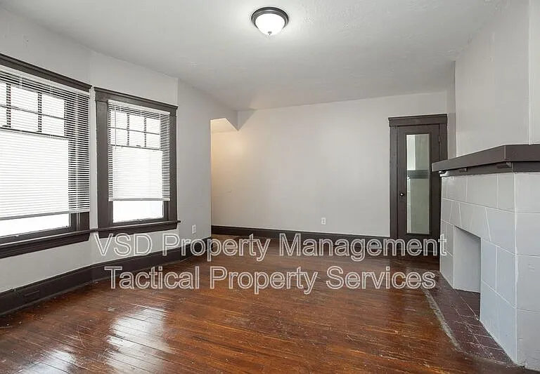 12819 Edmonton Ave #DOWN — Photo 5