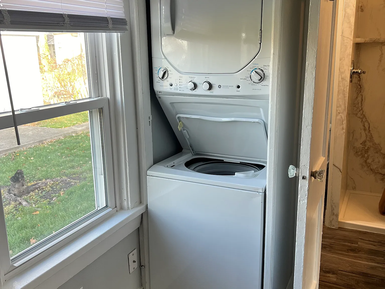 Studio, 330 sqft, $950 — Photo 4