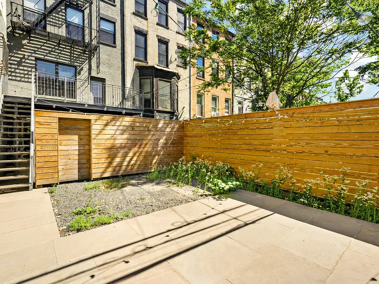 594 Mac Donough St #2 — Photo 6
