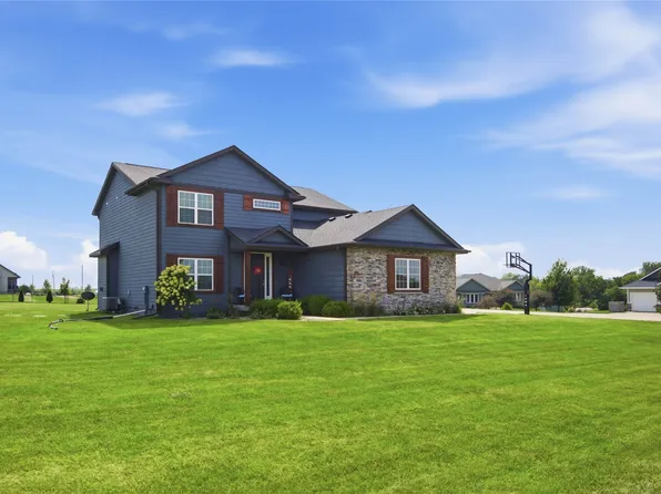 3025 Tassel Ln, Adel, IA 50003