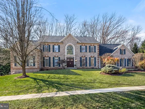 15803 Thistlebridge Dr, Rockville, MD 20853