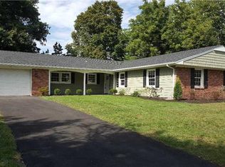 284 Hallock Rd, Stony Brook, NY 11790