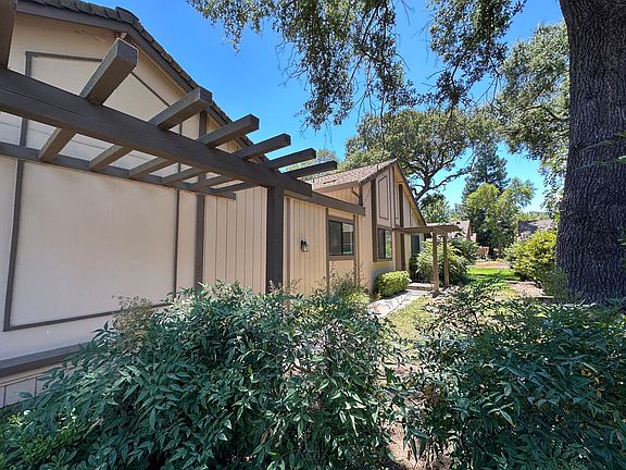 2nd image of 7056 San Jacinto Ct