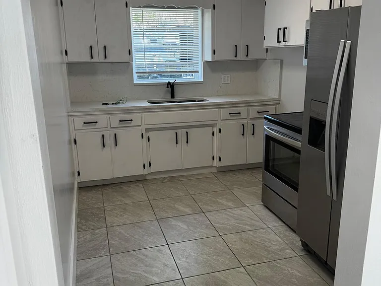 212 Dennis Ave — Photo 13