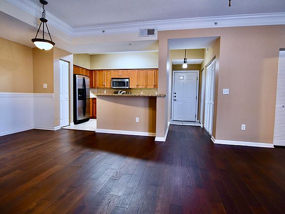 3rd image of 10435 Midtown Pkwy #251