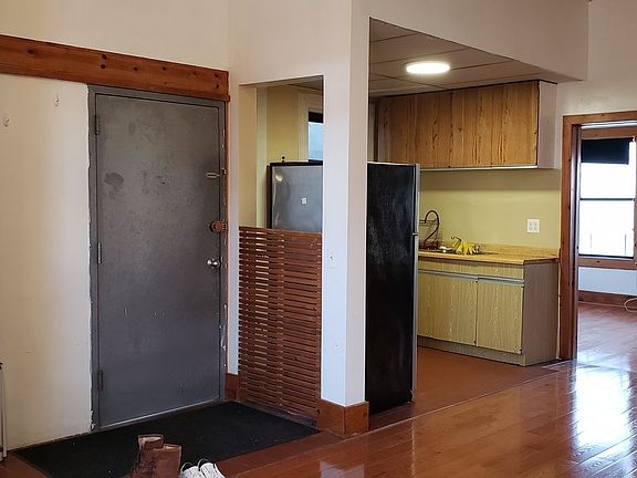 2nd image of 34-34 38th St #2
