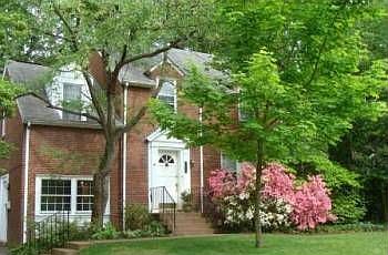 1st image of 1313 N Illinois St