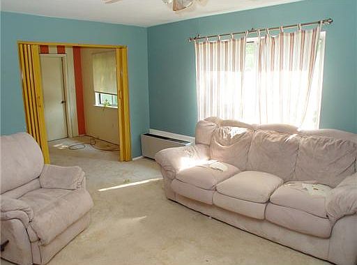 3rd image of 48 Norwich Pl #46
